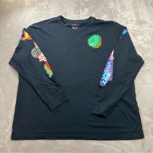 Nike Air Jordan Photo Repeat Sticker Black Long Sleeve Shirt CD5513-010 Sz 2XL